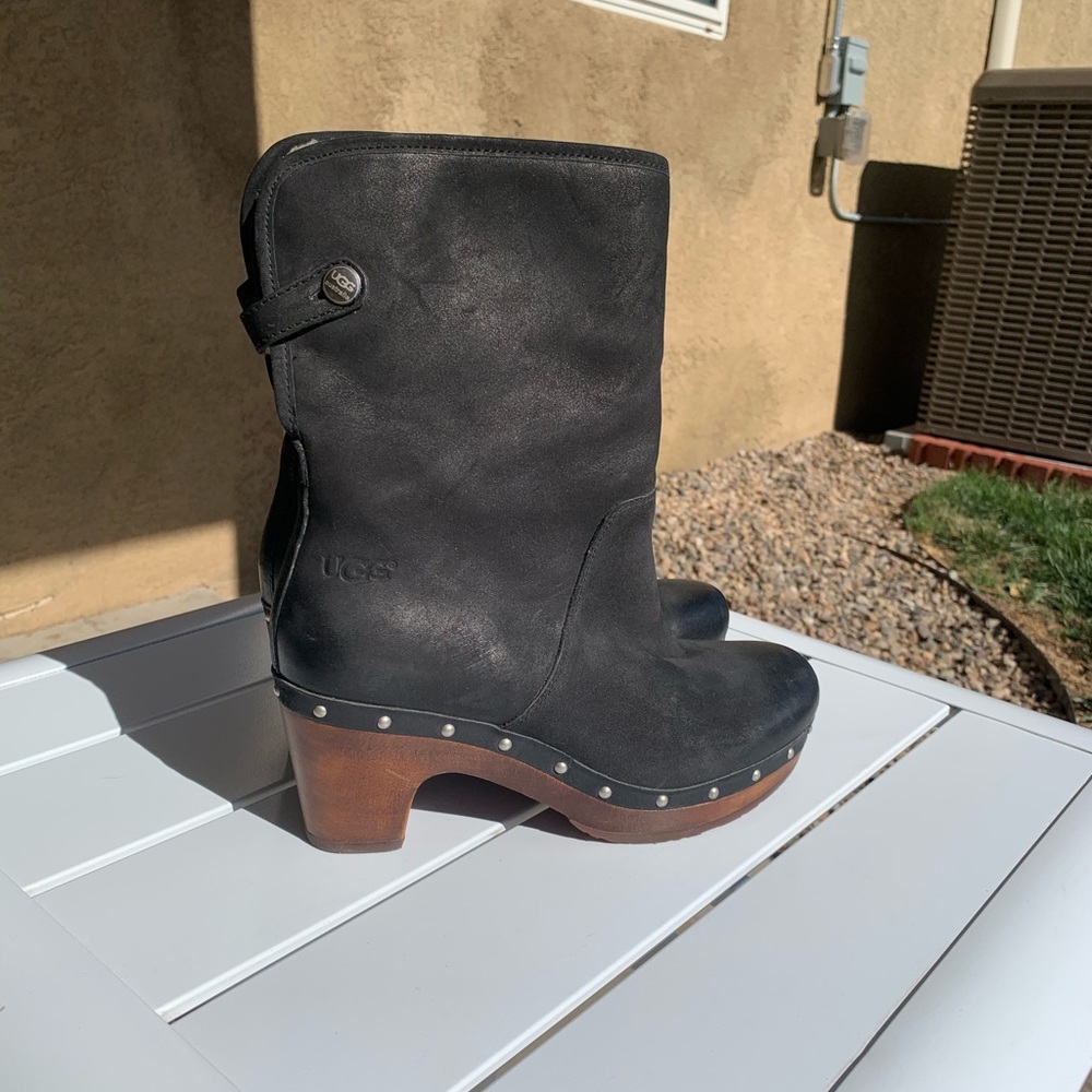 UGG clog boots black leather size 6 (European 37)